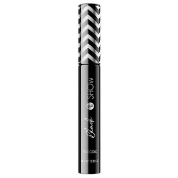 Mascara black show