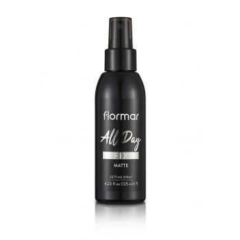 Fissatore del make-up all matt per tutto il giorno