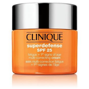Correttore Anti-macchie Superdefense Tipo 1/2 SPF25