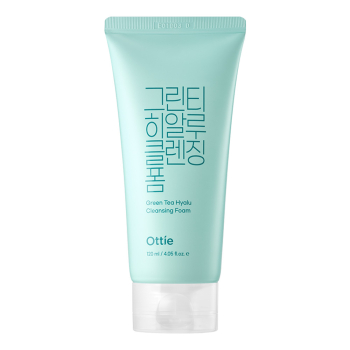 Green Tea Hyalu Cleansing Foam