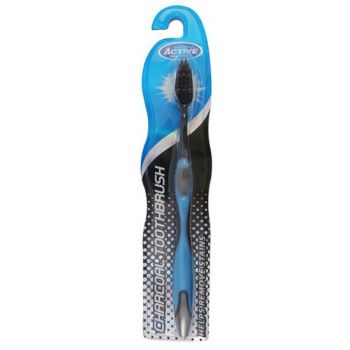 Spazzolino da denti con carbone attivo