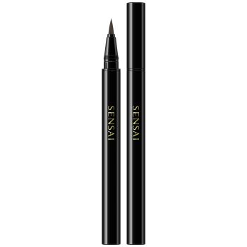 Designing Liquid Eyeliner Líquide 