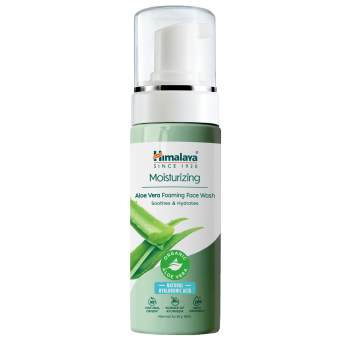 Schiuma detergente idratante con Aloe Vera
