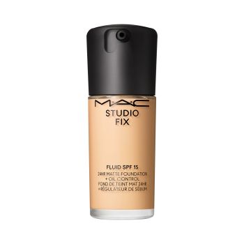 Matowy Podkład Studio Fix SPF15