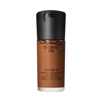Mattierende Foundation Studio Fix SPF15