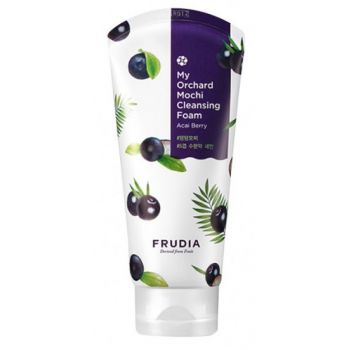 Schiuma detergente per il viso