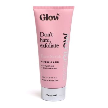 Scrub per il viso Skin Glow con acido glicolico