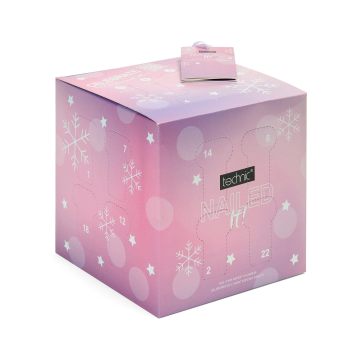 Calendario dell'Avvento per la cura delle unghie