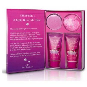 Ensemble de bains nouveau d’un moyum très joyeux