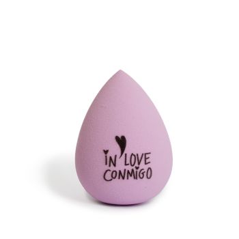 Sponge Make-up In Love