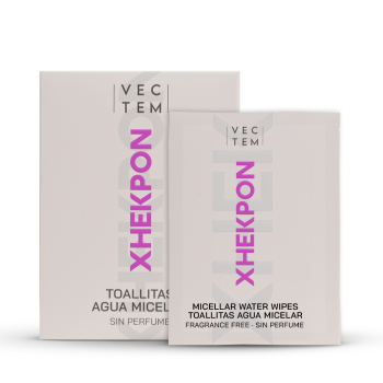 Lingettes imprégnées de collagène et d’aloe vera