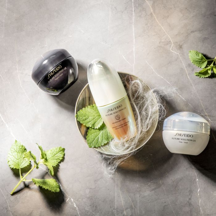 Future Solution Lx Nuit Total Regenerating Cream