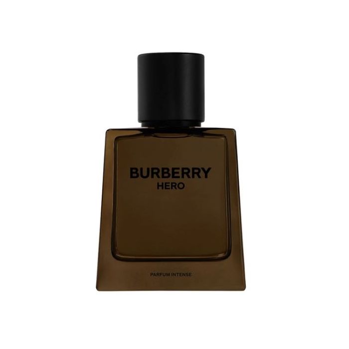 Burberry Hero Parfum Intense puissance boisée et cuir profond