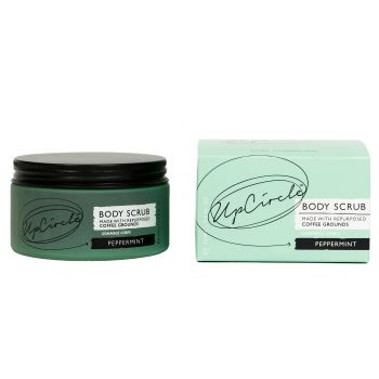 Exfoliant pour le visage à la menthe