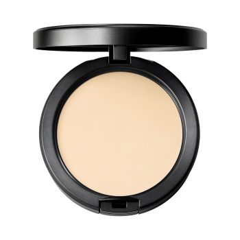 Fond de teint + Poudre Studio Fix