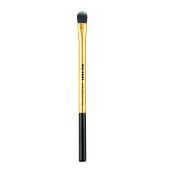 Pinceau correcteur en poils synthétiques