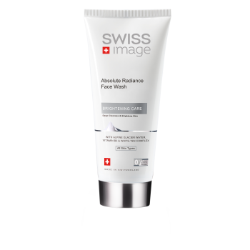Detergente viso per la cura del brightening